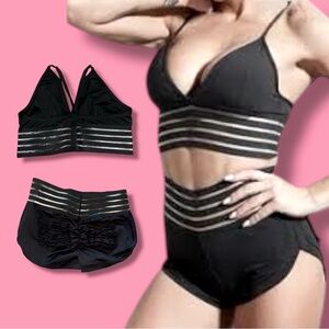 2 Piece Swim Suit Scrunch Butt Booty Shorts NWOT Top Size XL Bottom Size L